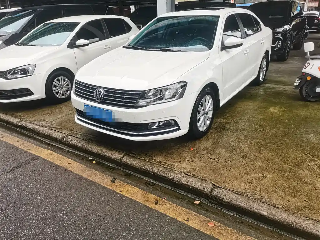 Volkswagen Lavida 2016