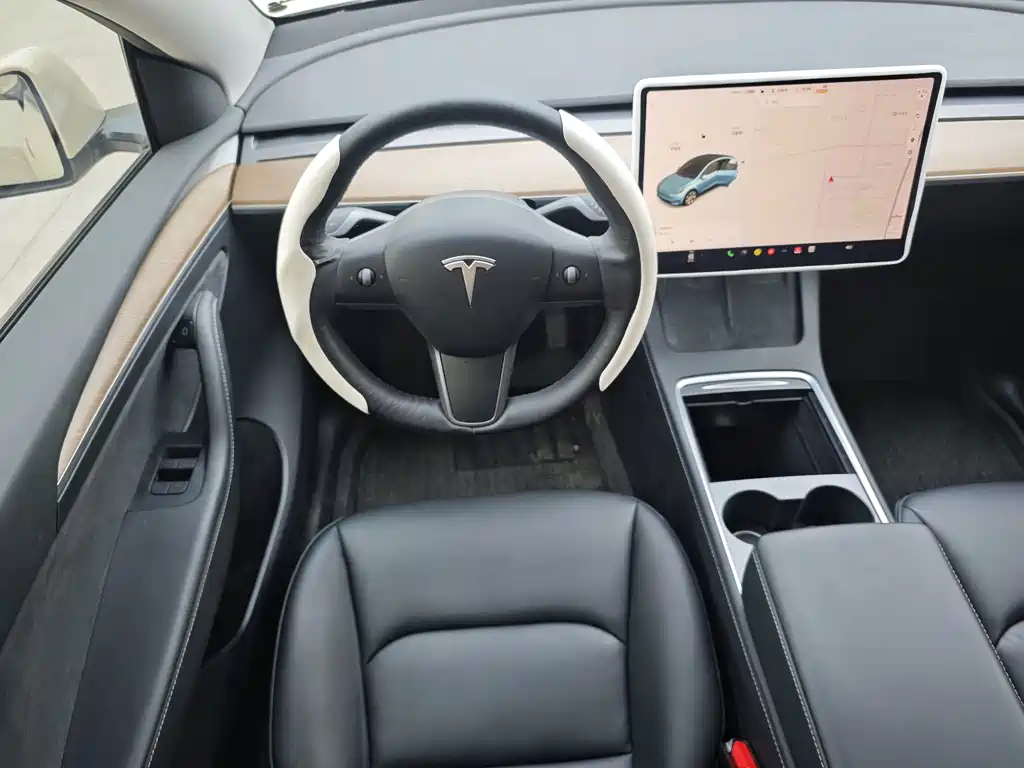 Tesla Model Y 2021 — фото 4