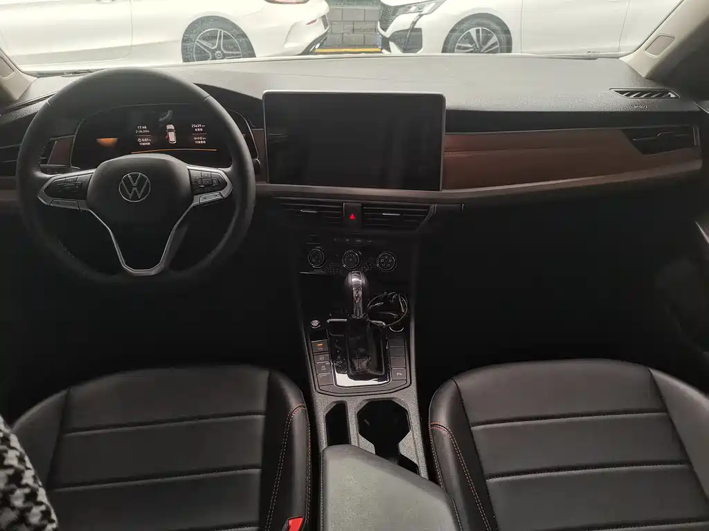 Volkswagen Bora 2023
