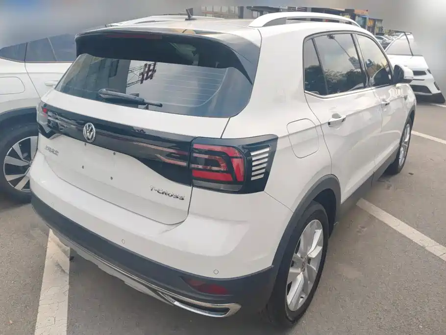 Volkswagen T-Cross 2020 — фото 3