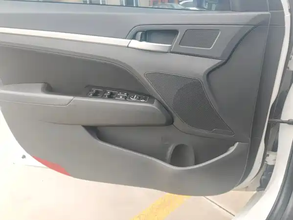 Hyundai Celesta 2016