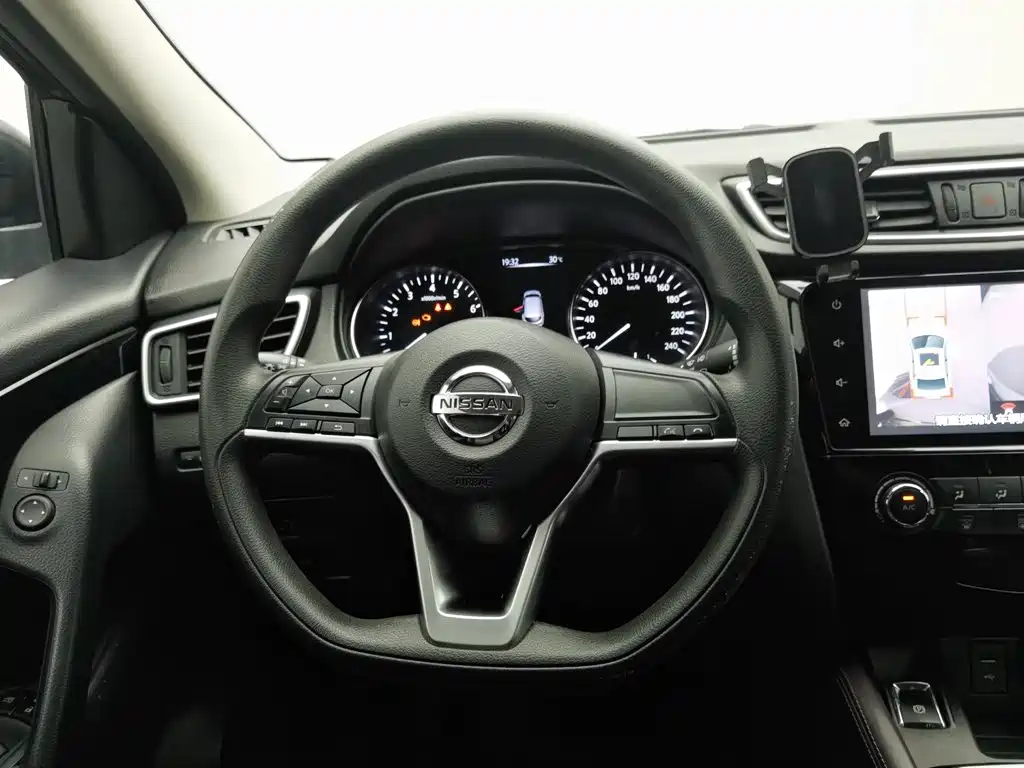 Nissan Qashqai 2021 — фото 11