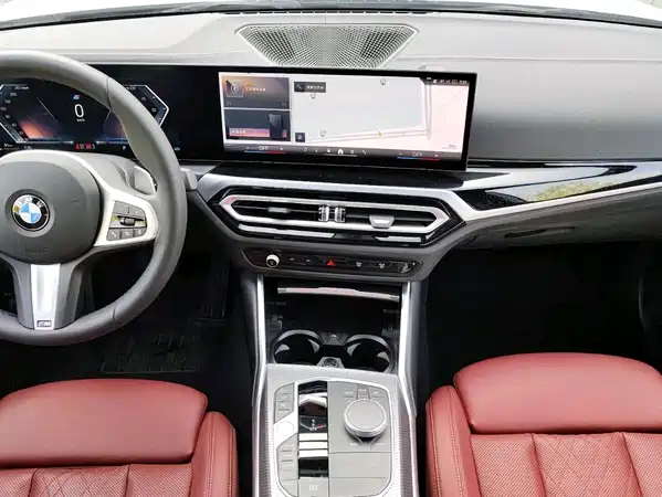 BMW 3 Series 2024