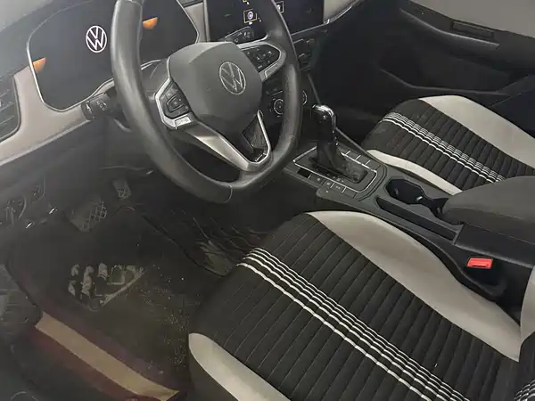 Volkswagen Bora 2023