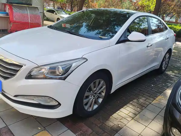Hyundai Mistra 2015