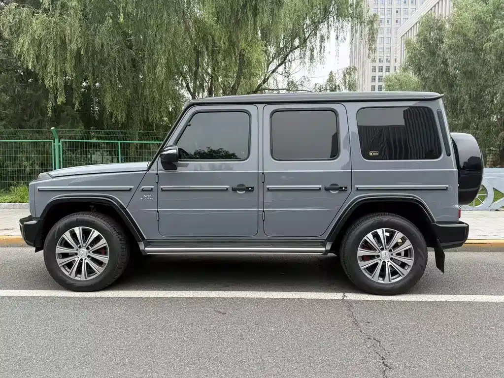 Mercedes-Benz G-Class 2023