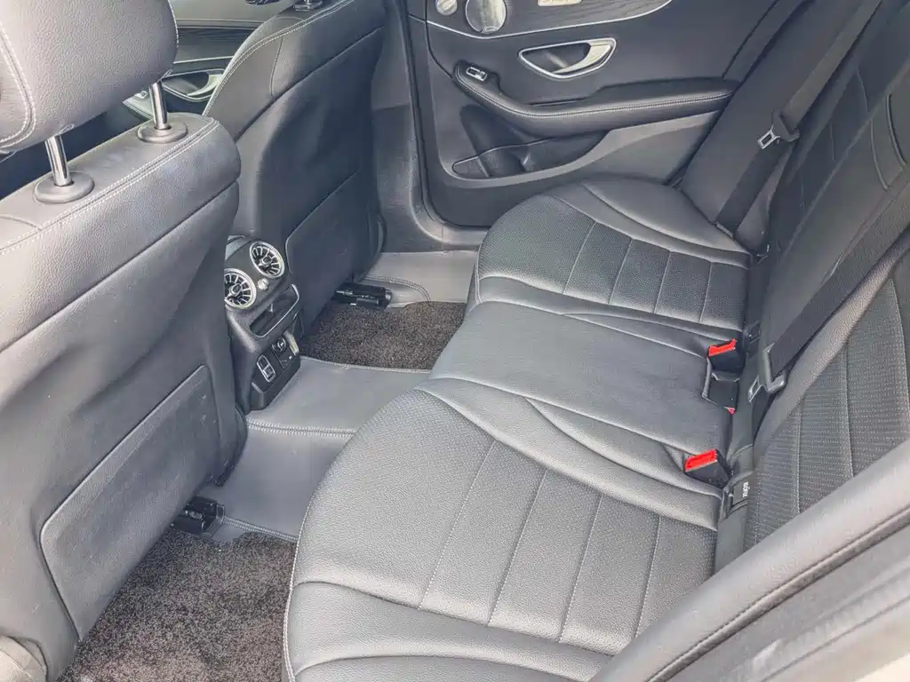 Mercedes-Benz C-Class 2021 — фото 10