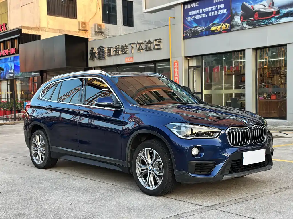BMW X1 2019 — фото 3