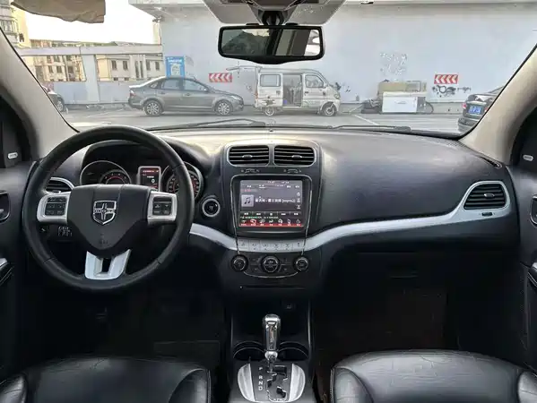 Dodge Coolwei 2013