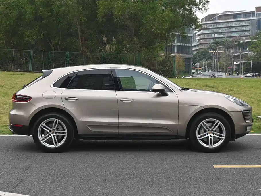 Porsche Macan 2015 — фото 6