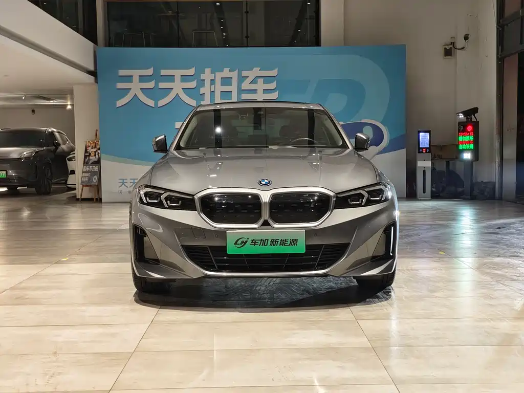 BMW i3 2023 — фото 2