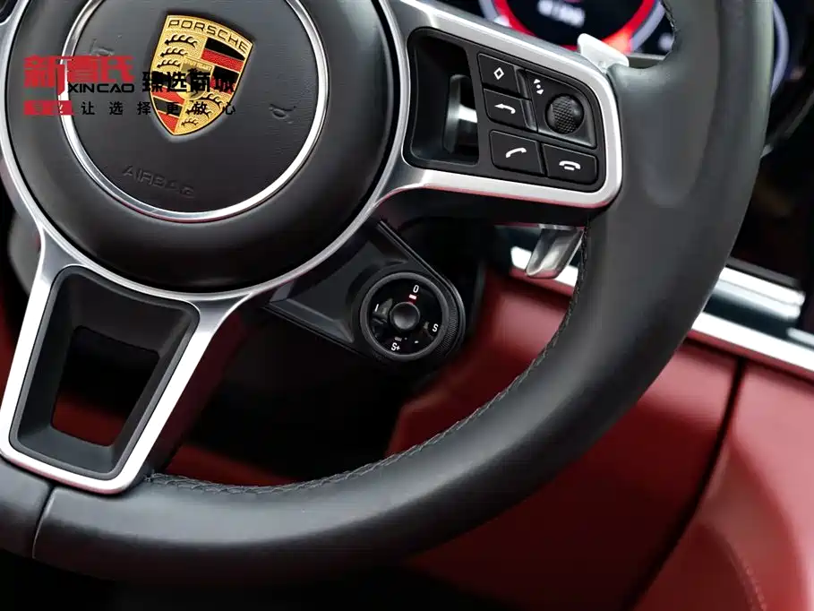 Porsche Panamera 2020 — фото 17