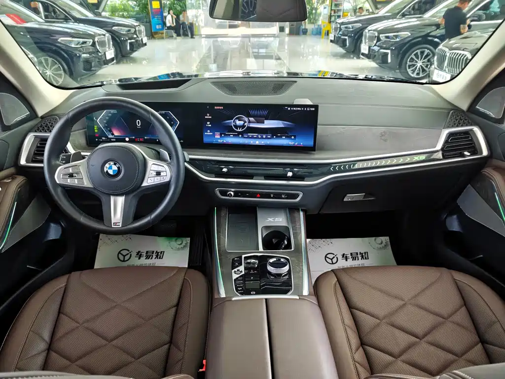 BMW X5 2024 — фото 10