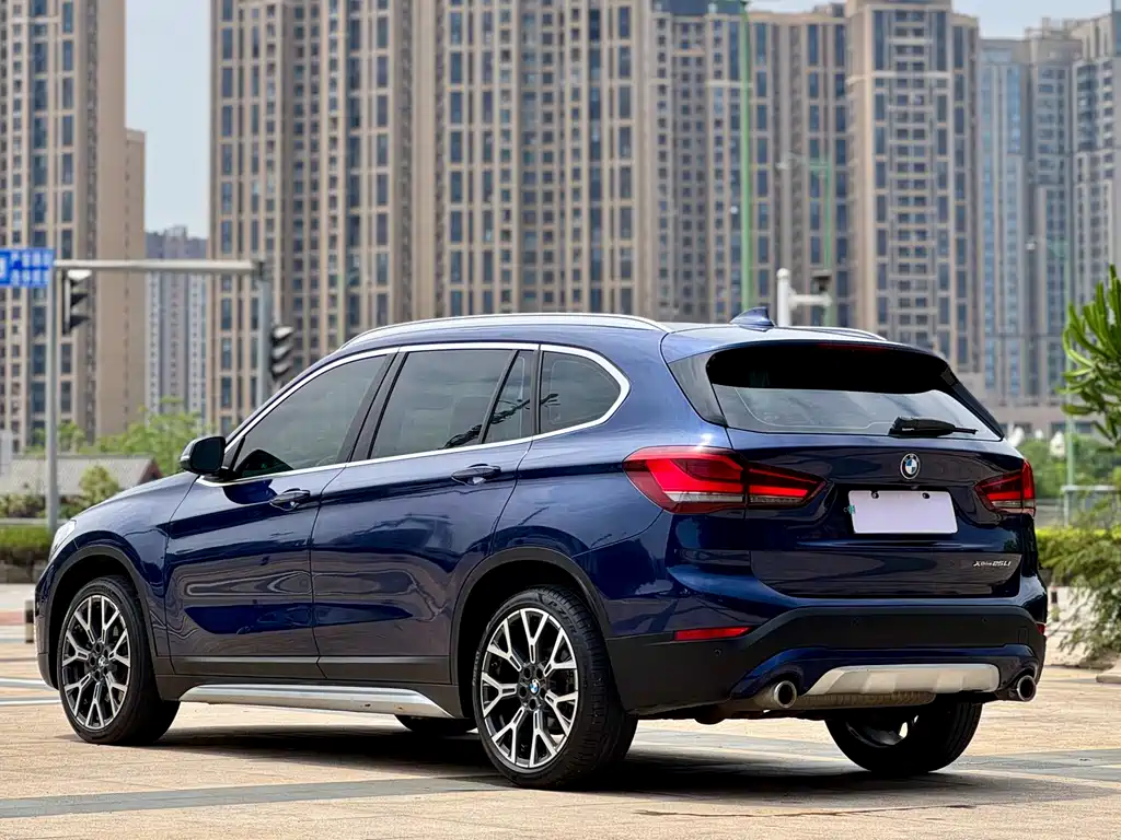 BMW X1 2019 — фото 11