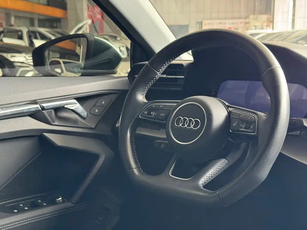 Audi A3 2022 — фото 15