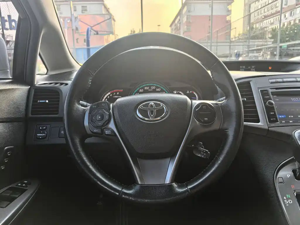 Toyota Venza 2014 — фото 14