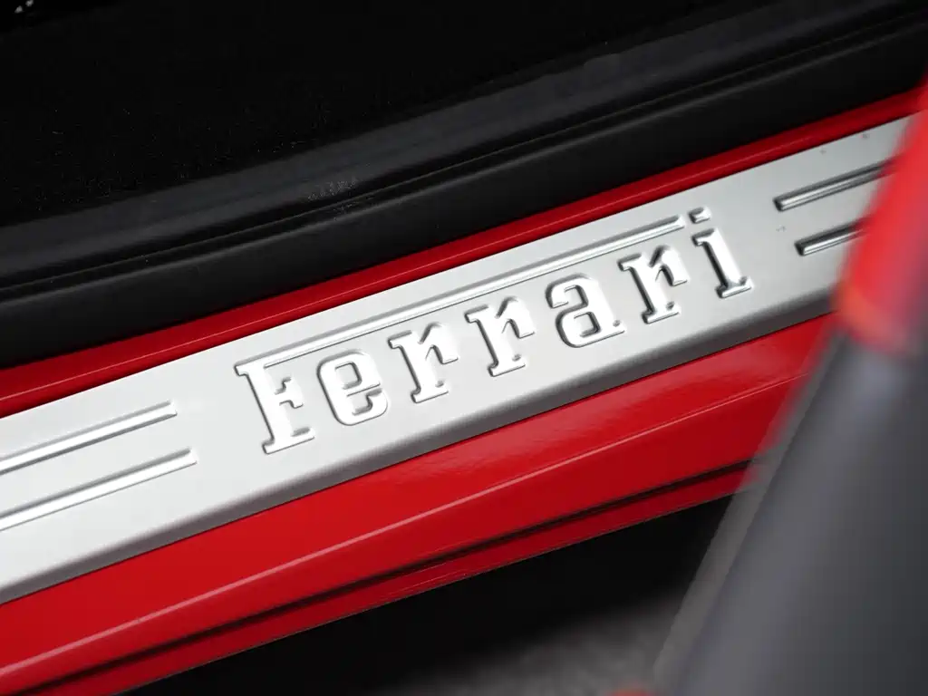Ferrari F8 2021 — фото 23