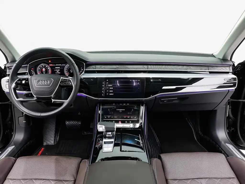 Audi A8 2023 — фото 15