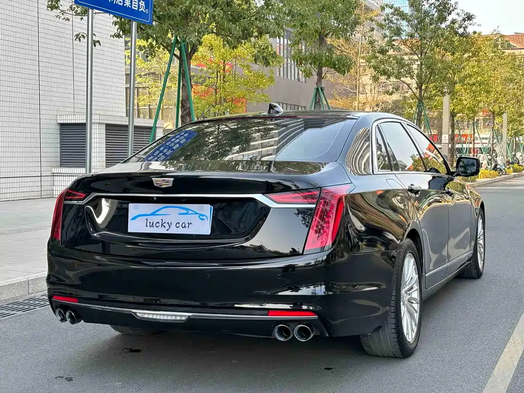 Cadillac CT6 2019 — фото 6