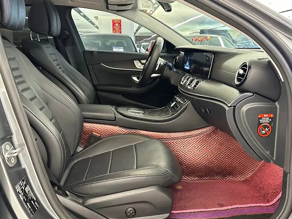 Mercedes-Benz E-Class 2020 — фото 13