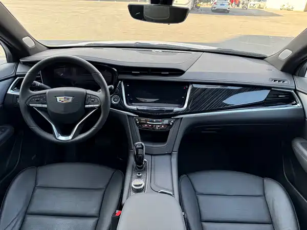 Cadillac XT6 2024
