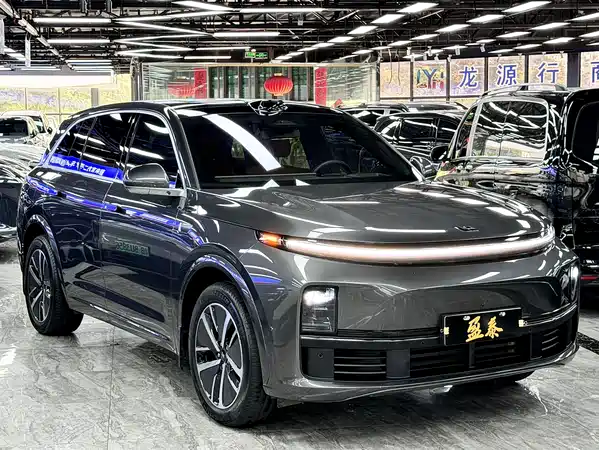 Li Auto L7 2024