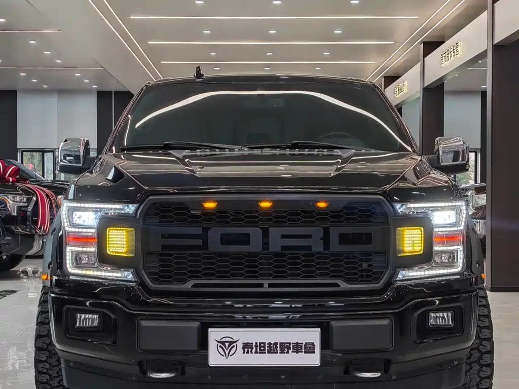 Ford F-150 Raptor 2020 — фото 2