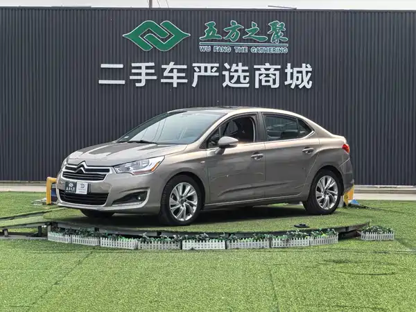 Citroën C4L 2014
