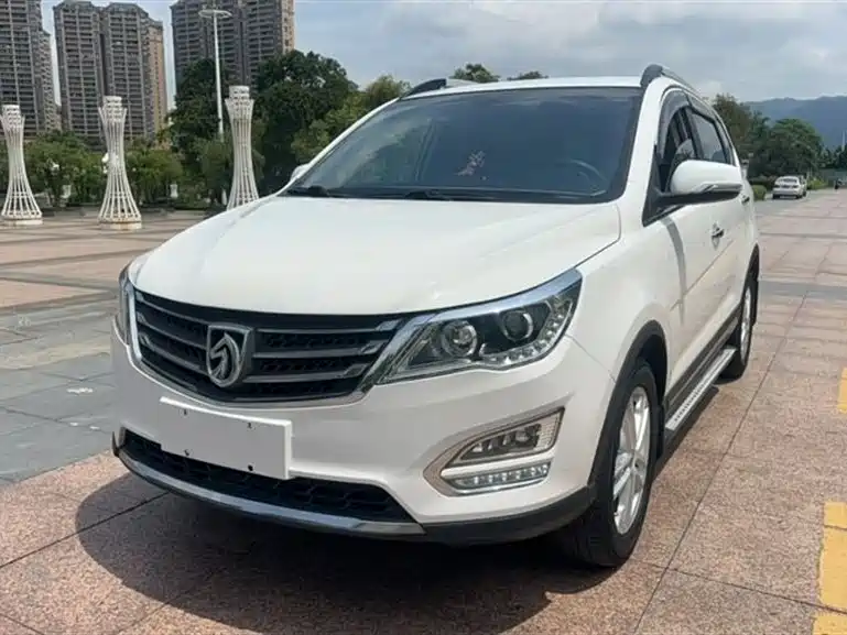 Baojun 560 2016