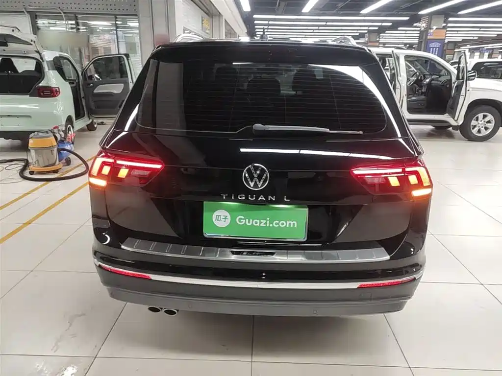 Volkswagen Tiguan L 2021 — фото 6