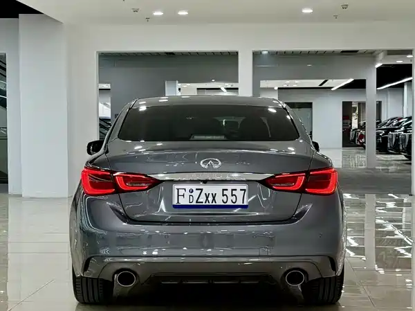 Infiniti Q50L 2018