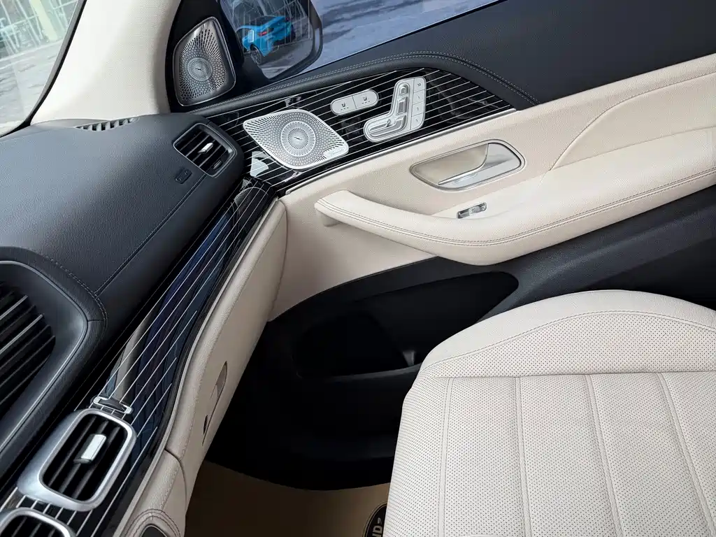 Mercedes-Benz GLS 2022 — фото 11