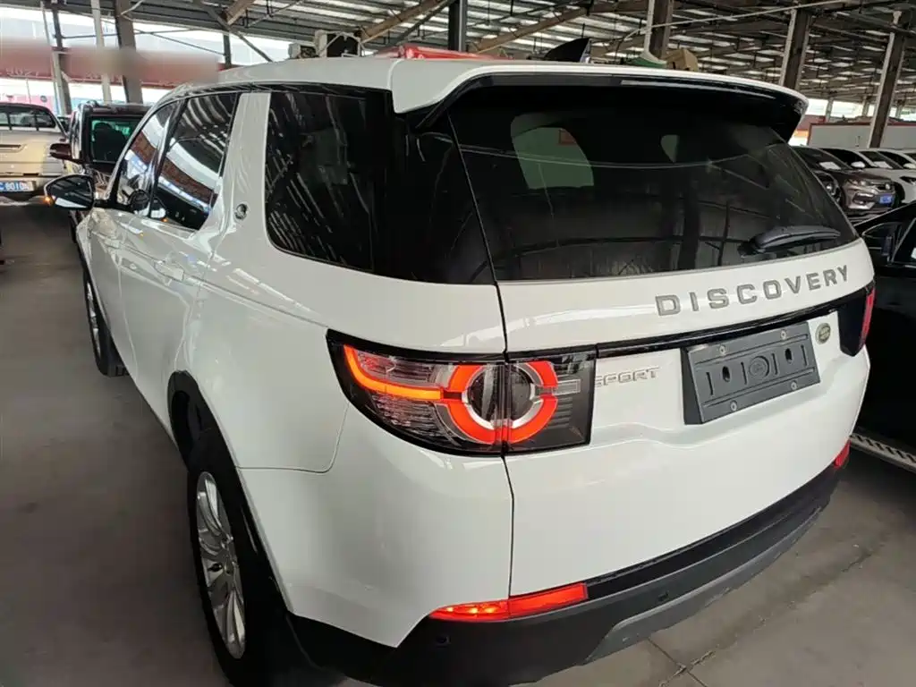 Land Rover Discovery Sport 2019 — фото 5