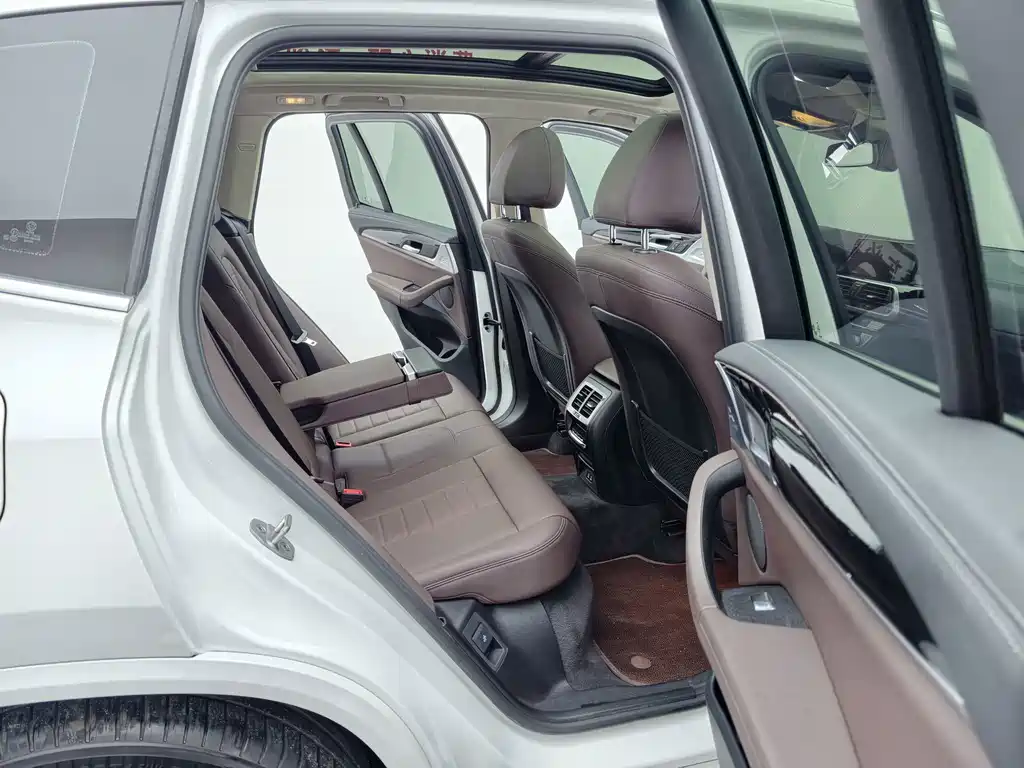 BMW X3 2021 — фото 17