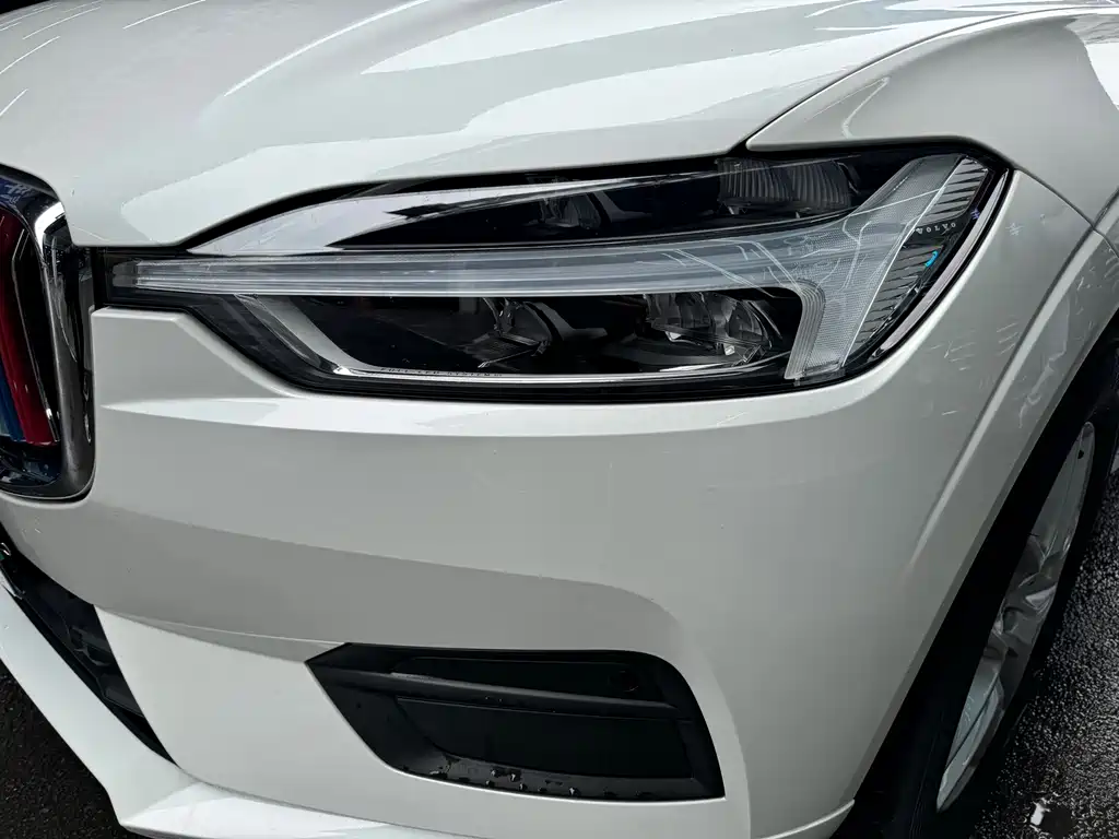 Volvo XC60 2019 — фото 4
