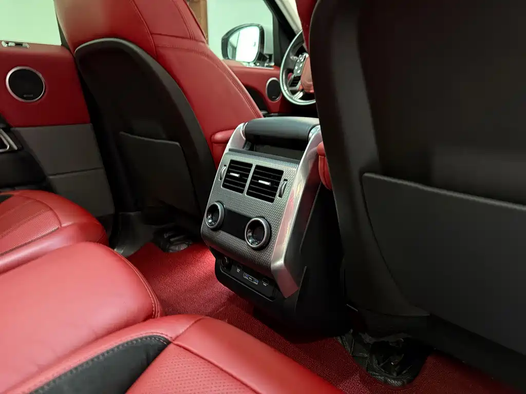 Land Rover Sport 2018 — фото 10