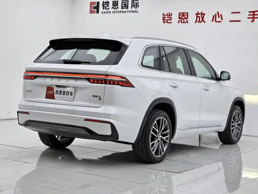 Geely Xingyue L 2026 — фото 4