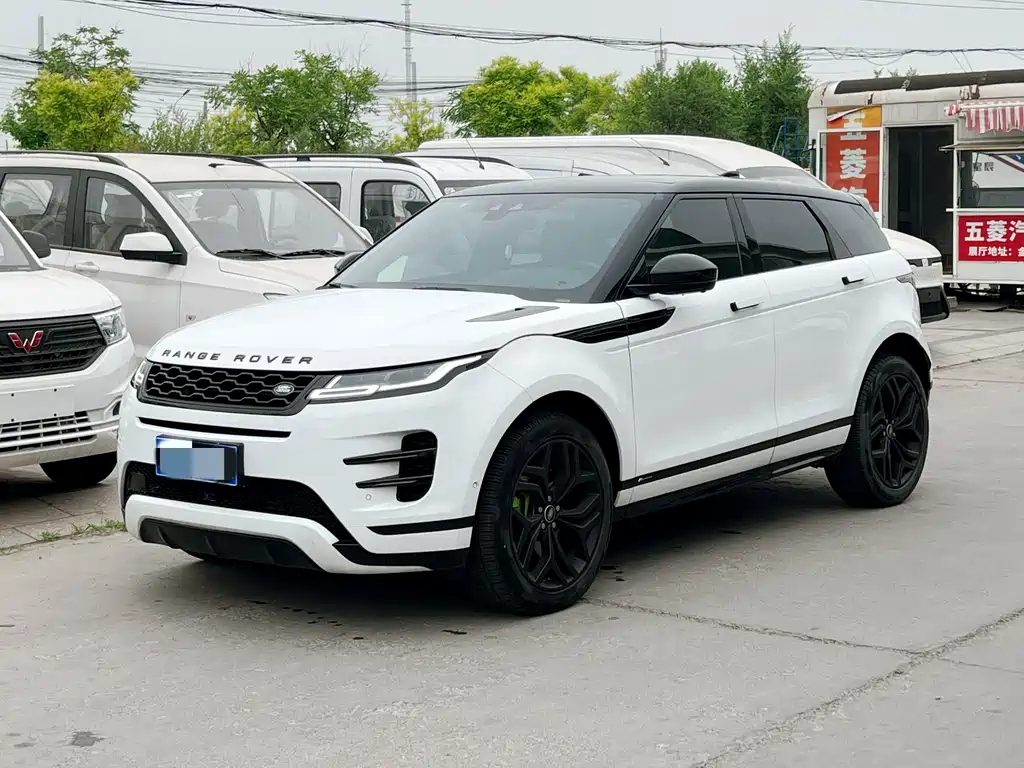 Land Rover Evoque 2021 — фото 1