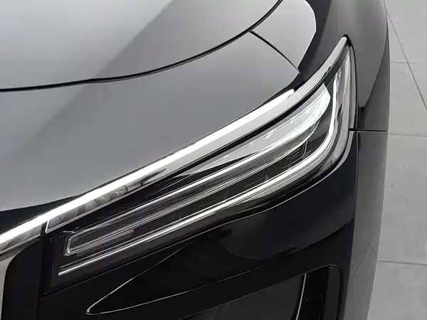 Hongqi H5 2023