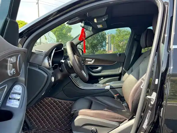Mercedes-Benz GLC 2021