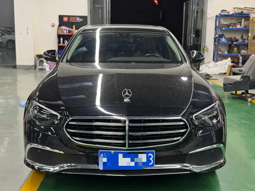 Mercedes-Benz E-Class 2023 — фото 2