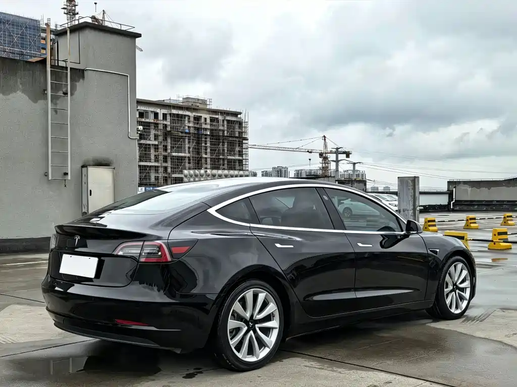 Tesla Model 3 2019 — фото 7