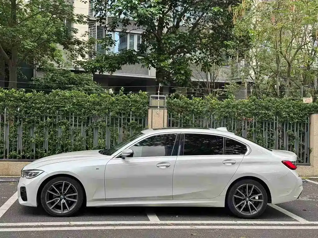 BMW 3 Series 2020 — фото 2