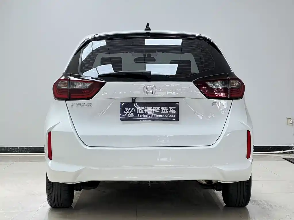 Honda Fit 2023 — фото 6