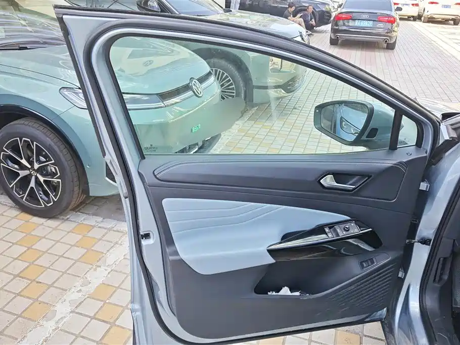 Volkswagen ID.4 X 2021
