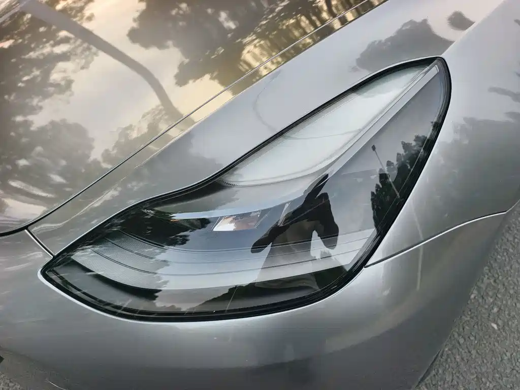 Tesla Model 3 2021 — фото 13