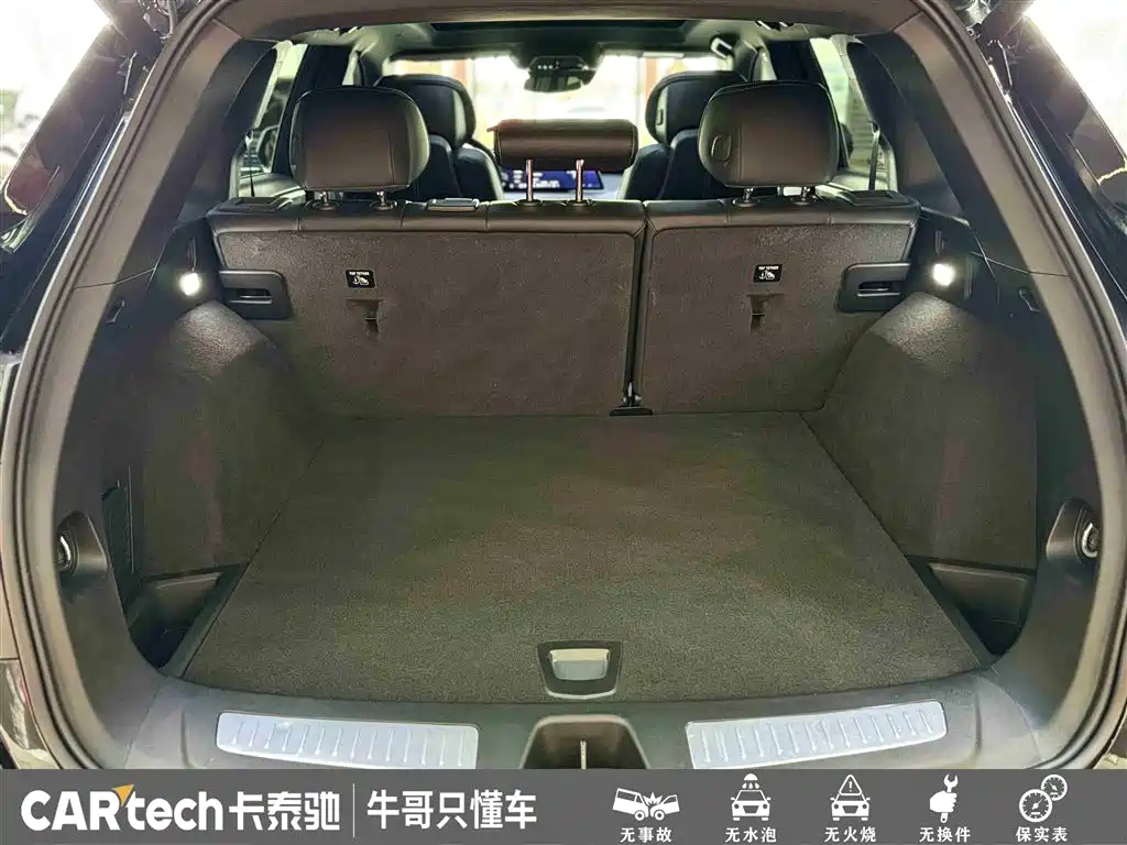 Cadillac XT5 2025 — фото 14