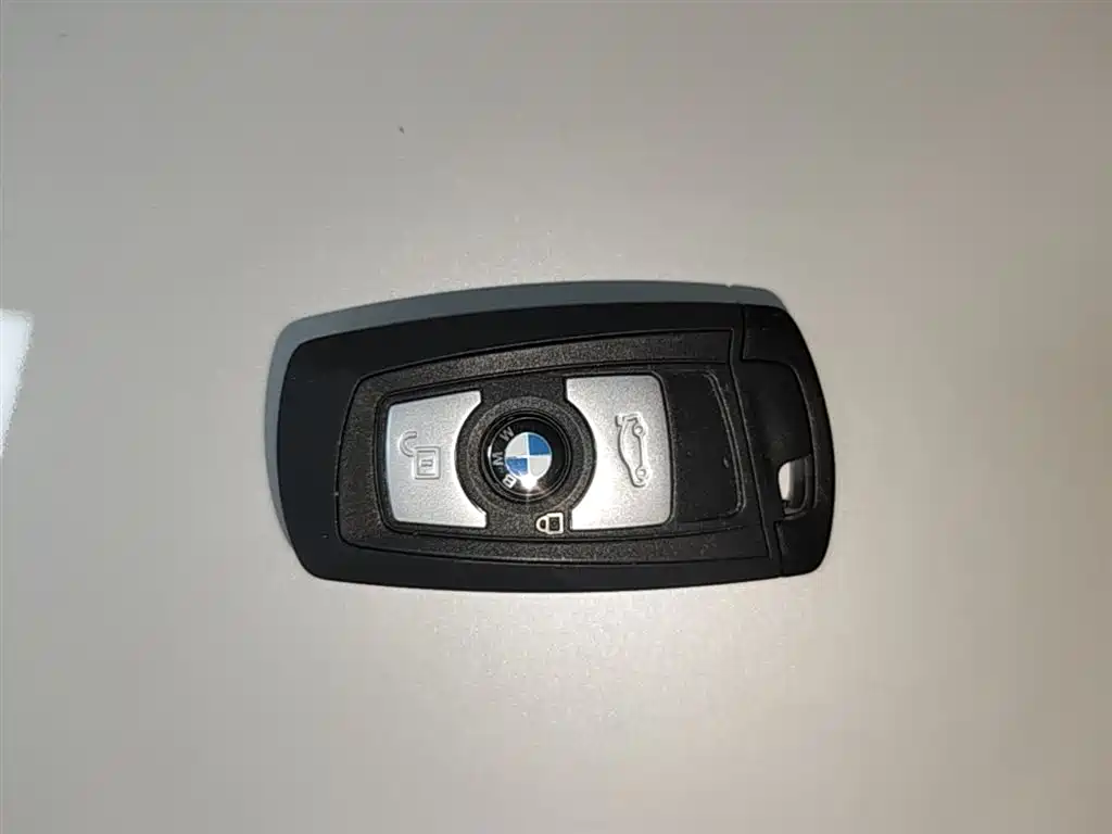 BMW 3 Series GT 2018 — фото 9
