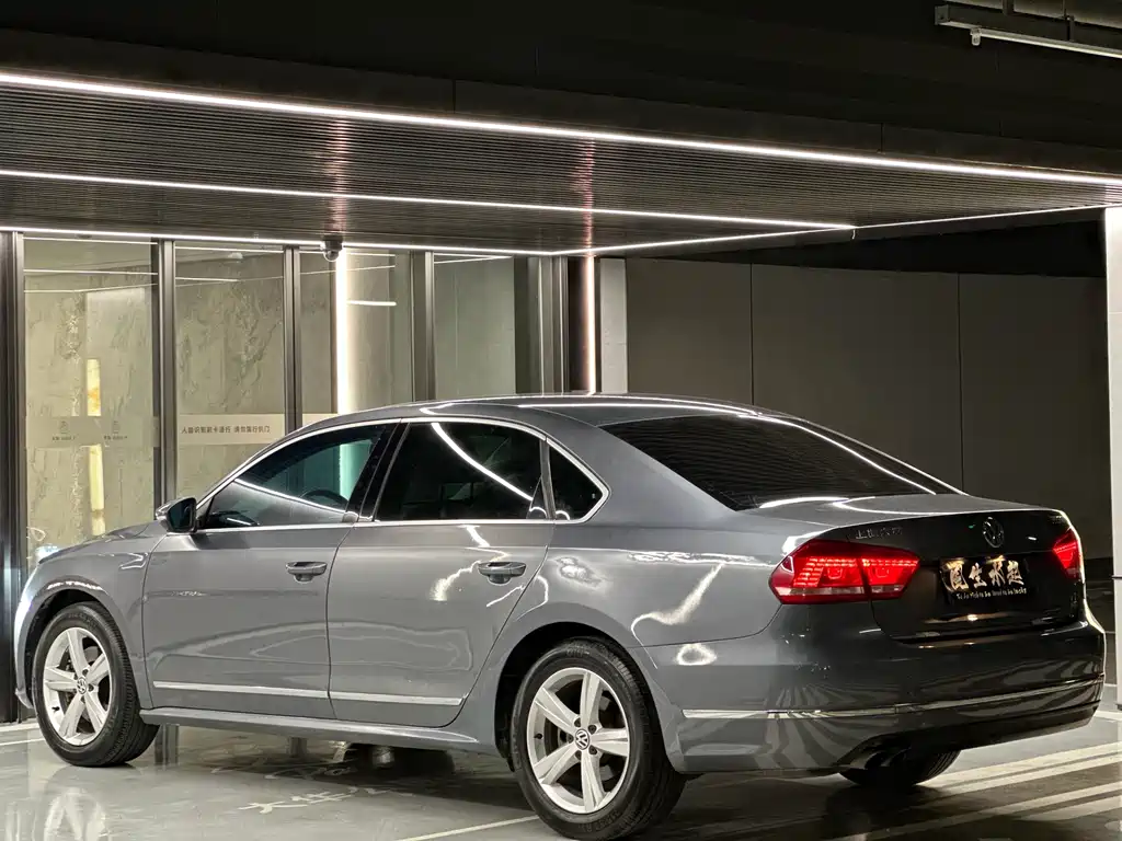 Volkswagen Passat 2015 — фото 26