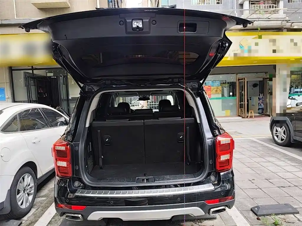 GAC Motor Trumpchi GS8 2019 — фото 19